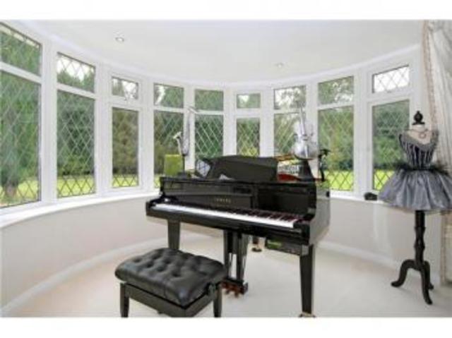 Image of 7 bedroom Detached house for sale in Old Rufford Road Rufford Newark NG22 at Old Rufford Road Rufford Newark, NG22 9DD
