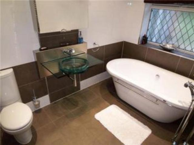  Image of 7 bedroom Detached house for sale in Old Rufford Road Rufford Newark NG22 at Old Rufford Road Rufford Newark, NG22 9DD
