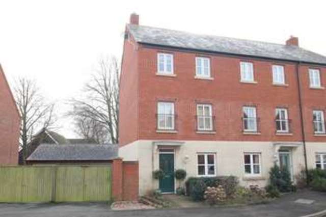  Image of 4 bedroom Detached house for sale in Old School Mead Bidford-on-Avon Alcester B50 at Old School Mead  Bidford, B50 4AW