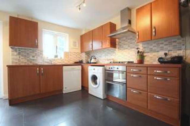  Image of 4 bedroom Detached house for sale in Old School Mead Bidford-on-Avon Alcester B50 at Old School Mead  Bidford, B50 4AW