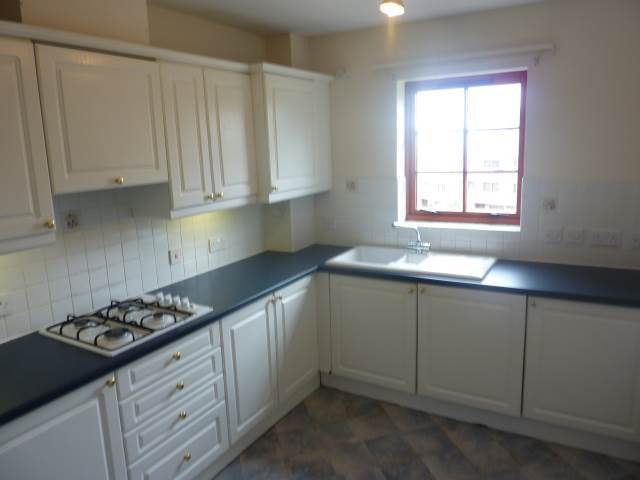  Image of 2 bedroom Flat to rent in Orchard Brae Avenue Edinburgh EH4 at Ravelston Edinburgh Edinburgh, EH4 2GB