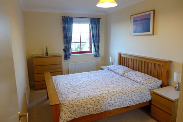  Image of 3 bedroom Flat to rent in Orchard Brae Avenue Edinburgh EH4 at Comely Bank Edinburgh Edinburgh, EH4 2GA