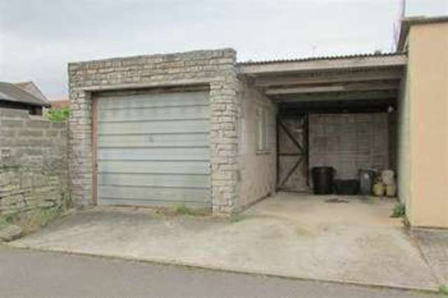  Image of 3 bedroom Terraced house for sale in Orchard Road Street BA16 at Street, BA16 0BT
