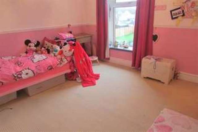  Image of 4 bedroom Semi-Detached house for sale in Orchard Road Street BA16 at Street, BA16 0BT