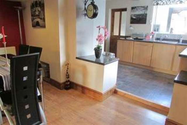  Image of 4 bedroom Detached house for sale in Orchard Road Street BA16 at Street, BA16 0BT