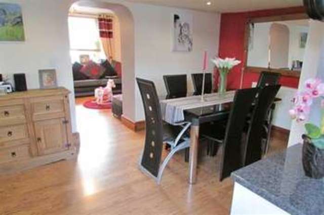  Image of 4 bedroom Detached house for sale in Orchard Road Street BA16 at Street, BA16 0BT