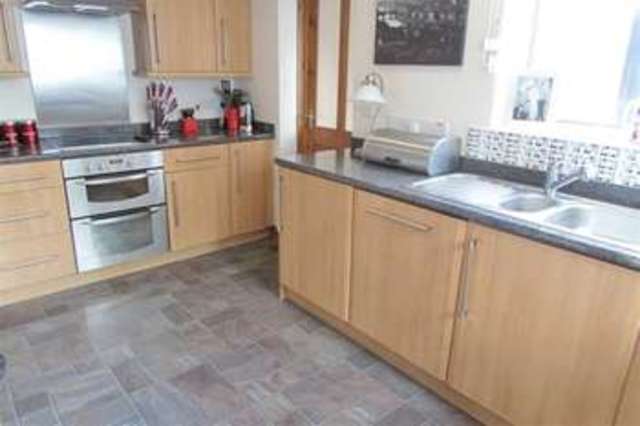  Image of 4 bedroom Detached house for sale in Orchard Road Street BA16 at Street, BA16 0BT