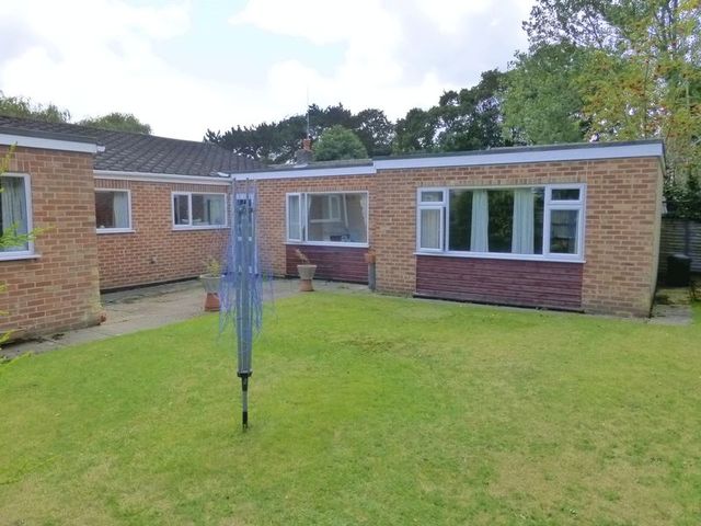  Image of 4 bedroom Detached house for sale in Station Road Ormesby Great Yarmouth NR29 at Station Road Ormesby Great Yarmouth, NR29 3NH