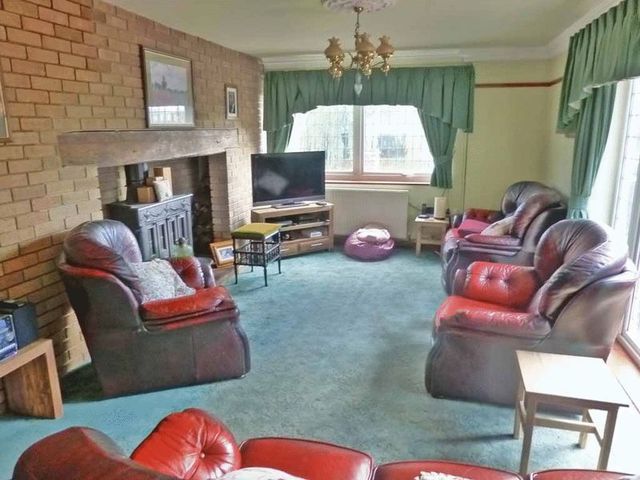  Image of 4 bedroom Detached house for sale in Station Road Ormesby Great Yarmouth NR29 at 31 Station Road Ormesby Great Yarmouth, NR29 3NH