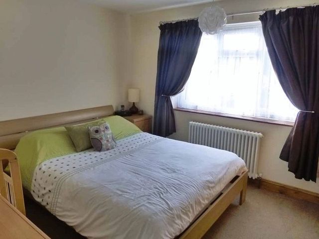  Image of 2 bedroom Detached house for sale in Burghwood Road Ormesby Great Yarmouth NR29 at Burghwood Road Ormesby St Michael Great Yarmouth, NR29 3LT