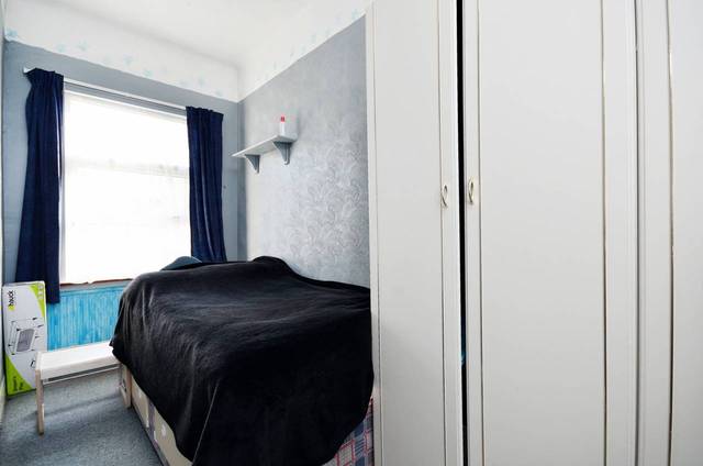  Image of 5 bedroom Detached house for sale in Osbaldeston Road London N16 at Osbaldeston Road  Stoke Newington, N16 7DJ