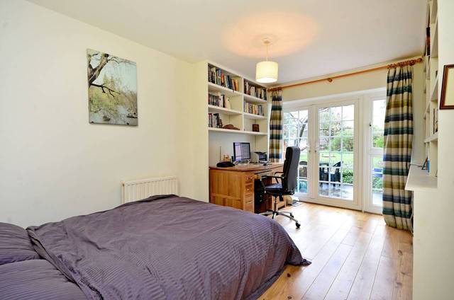 Image of 2 bedroom Flat for sale in Osbaldeston Road London N16 at Osbaldeston Road  Hackney, N16 7DJ