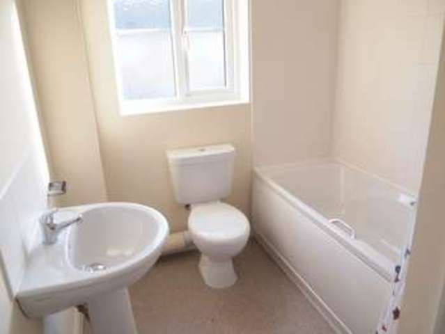  Image of 3 bedroom Semi-Detached house for sale in Ostler Walk Kirton Boston PE20 at Ostler Walk Kirton Boston, PE20 1GB