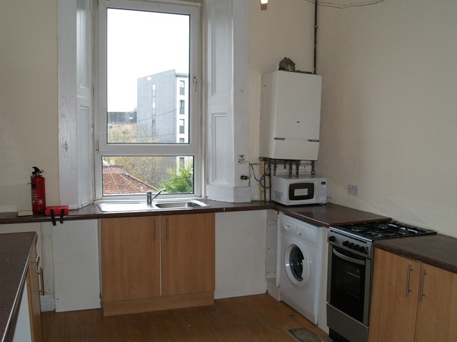  Image of 1 bedroom Flat to rent in Otago Street Glasgow G12 at Hillhead Glasgow Glasgow, G12 8NZ