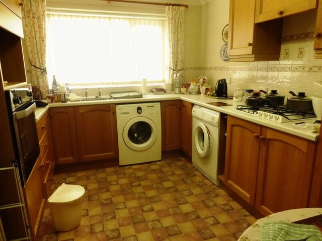  Image of 2 bedroom Flat for sale in Dell Road Lowestoft NR33 at Dell Road  Lowestoft, NR33 9NT