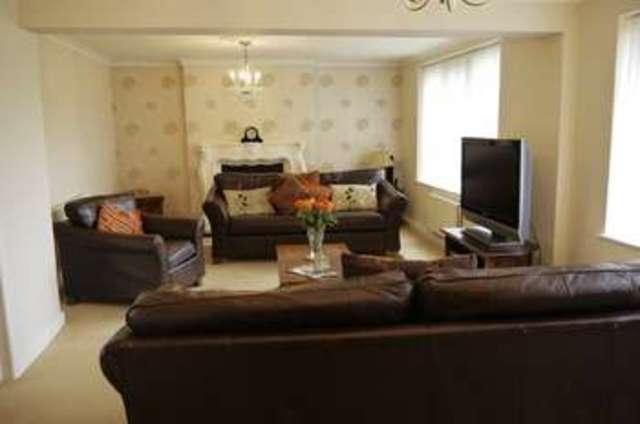  Image of 4 bedroom Detached house for sale in Ouse Bank Selby YO8 at Selby North Yorkshire, YO8 5AY