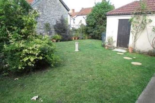  Image of 4 bedroom Detached house for sale in Overleigh Street BA16 at Street, BA16 0TJ