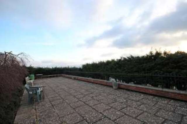  Image of 1 bedroom Flat for sale in Owls Road Boscombe Bournemouth BH5 at Owls Road Boscombe Spa Bournemouth, BH5 1AP