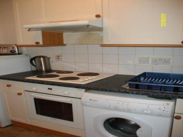  Image of 5 bedroom Flat to rent in Oxford Street Edinburgh EH8 at Newington Edinburgh Edinburgh, EH8 9PH