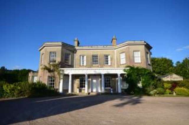  Image of 1 bedroom Flat for sale in Ford Farm Court Mamhead Road Kenton Exeter EX6 at Oxton  Exeter, EX6 8EX