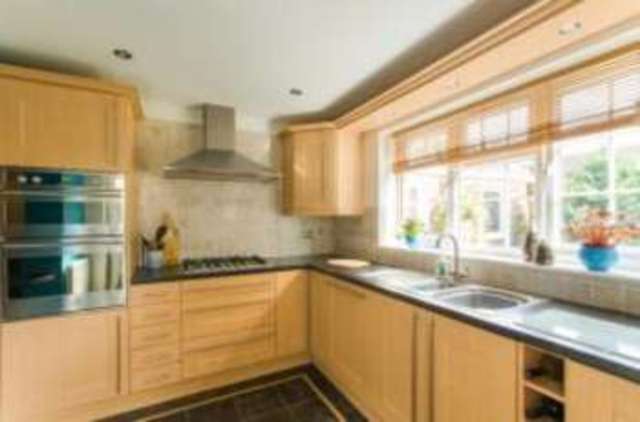  Image of 4 bedroom Detached house for sale in Packington Road Cantley Doncaster DN4 at Cantley Doncaster Bessacarr, DN4 6TZ
