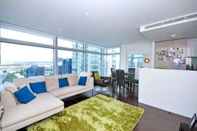  Image of 2 bedroom Flat for sale in Pan Peninsula Square London E14 at Canary Wharf, E14 9HG