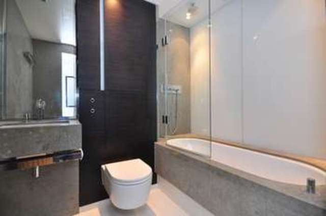  Image of 2 bedroom Flat for sale in Pan Peninsula Square London E14 at Canary Wharf, E14 9HG