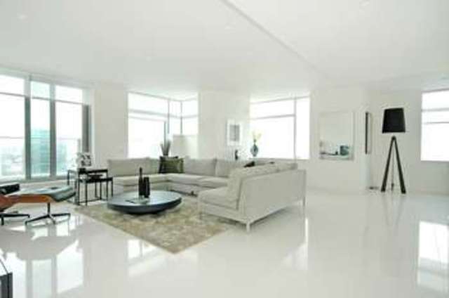  Image of 3 bedroom Flat for sale in Pan Peninsula Square London E14 at Canary Wharf, E14 9HR