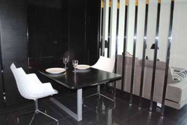  Image of Flat for sale in Pan Peninsula Square London E14 at Canary Wharf, E14 9HA