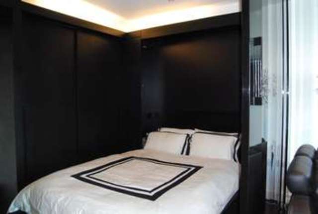  Image of Flat for sale in Pan Peninsula Square London E14 at Canary Wharf, E14 9HA