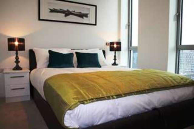  Image of 2 bedroom Flat for sale in Pan Peninsula Square London E14 at Canary Wharf, E14 9HP