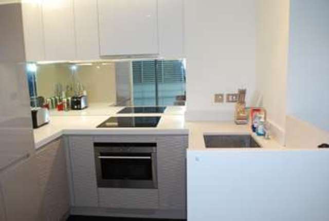  Image of 2 bedroom Flat for sale in Pan Peninsula Square London E14 at Canary Wharf, E14 9HP
