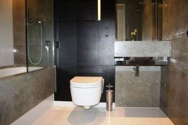  Image of 2 bedroom Flat for sale in Pan Peninsula Square London E14 at Canary Wharf, E14 9HP