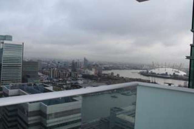  Image of 1 bedroom Flat for sale in Pan Peninsula Square London E14 at Canary Wharf, E14 9HR