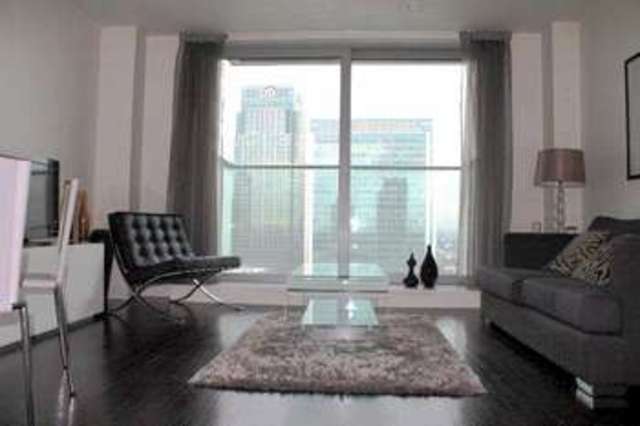  Image of 1 bedroom Flat for sale in Pan Peninsula Square London E14 at Canary Wharf, E14 9HR
