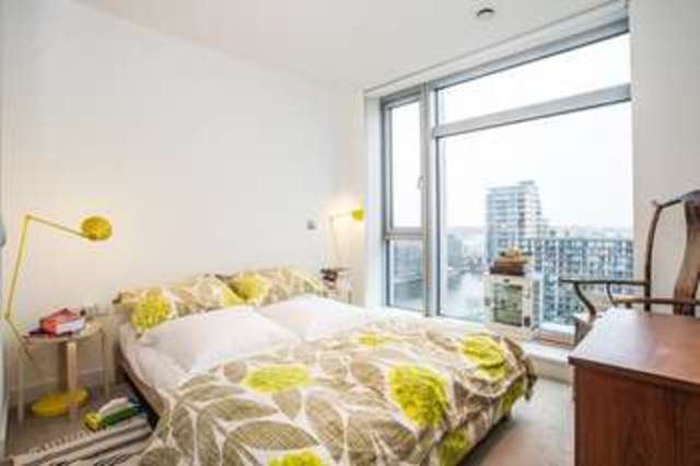  Image of 2 bedroom Flat for sale in Pan Peninsula Square London E14 at Canary Wharf, E14 9HG