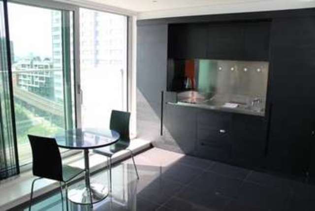  Image of Flat for sale in Pan Peninsula Square London E14 at Canary Wharf, E14 9HD