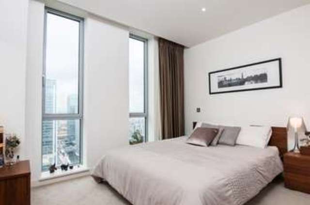  Image of 1 bedroom Flat for sale in Pan Peninsula Square London E14 at London, E14 9HR