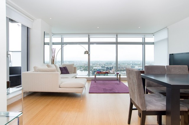  Image of 2 bedroom Flat for sale in Pan Peninsula Square London E14 at Canary Wharf, E14 9HQ