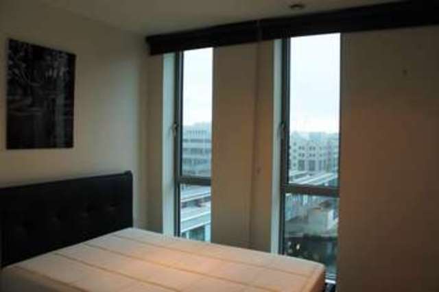  Image of 1 bedroom Flat for sale in Pan Peninsula Square London E14 at Canary Wharf, E14 9HN