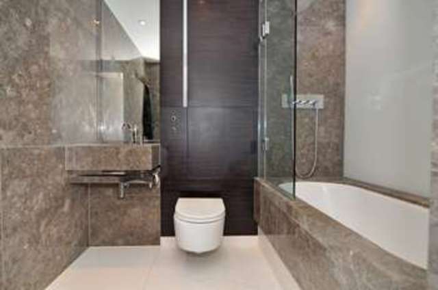  Image of 1 bedroom Flat for sale in Pan Peninsula Square London E14 at Canary Wharf, E14 9HD