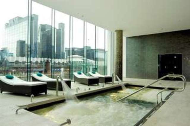  Image of 1 bedroom Detached house for sale in Pan Peninsula Square London E14 at Canary Wharf, E14 9HG