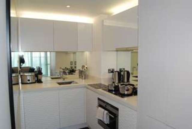  Image of 1 bedroom Flat for sale in Pan Peninsula Square London E14 at Canary Wharf, E14 9HR