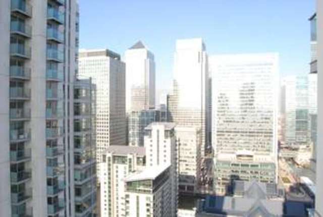  Image of 1 bedroom Flat for sale in Pan Peninsula Square London E14 at Canary Wharf, E14 9HR