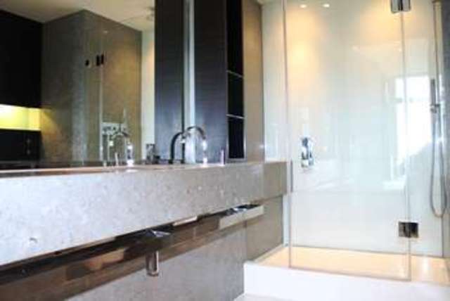  Image of 2 bedroom Flat for sale in Pan Peninsula Square London E14 at Canary Wharf, E14 9HQ