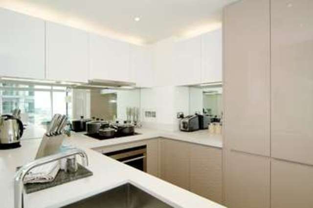  Image of 2 bedroom Flat for sale in Pan Peninsula Square London E14 at Canary Wharf, E14 9HJ