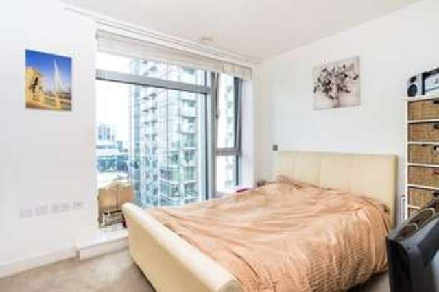  Image of 1 bedroom Flat for sale in Pan Peninsula Square London E14 at Canary Wharf, E14 9HN