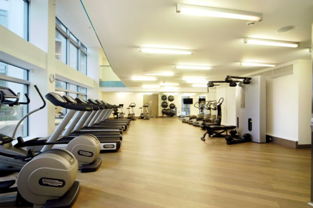  Image of Flat for sale in Pan Peninsula Square London E14 at London, E14 9HJ