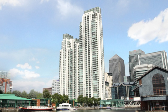  Image of 1 bedroom Flat for sale in Pan Peninsula Square London E14 at Canary Wharf, E14 9HG