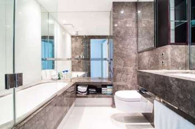  Image of 1 bedroom Flat for sale in Pan Peninsula Square London E14 at Canary Wharf, E14 9HP